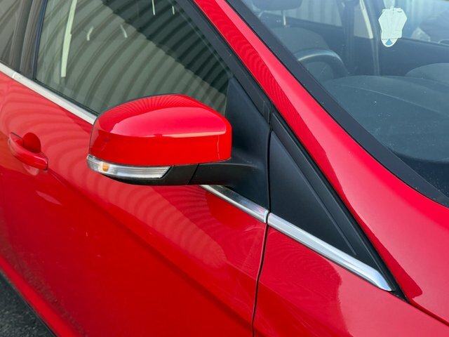 Ford Focus Ecoboost Zetec Edition Euro SN67VHX Red #2