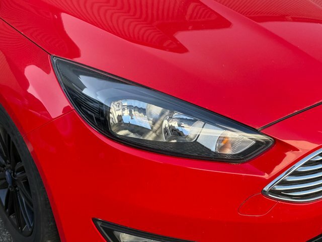 Ford Focus Ecoboost Zetec Edition Euro SN67VHX Red #3