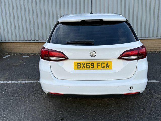 Vauxhall Astra Turbo Sri Sports Tourer BX69FGA White #6
