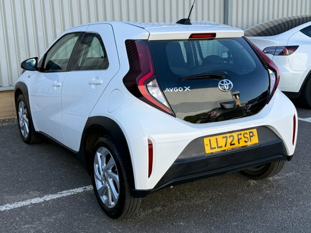 Toyota Aygo X Vvt-i Pure X-shift Euro LL72FSP White #6