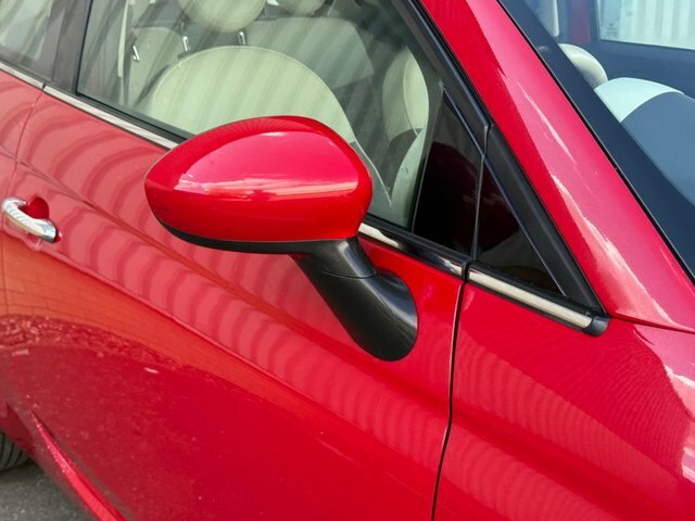Fiat 500 Lounge Euro 6 Ss MV17XUE Red #2