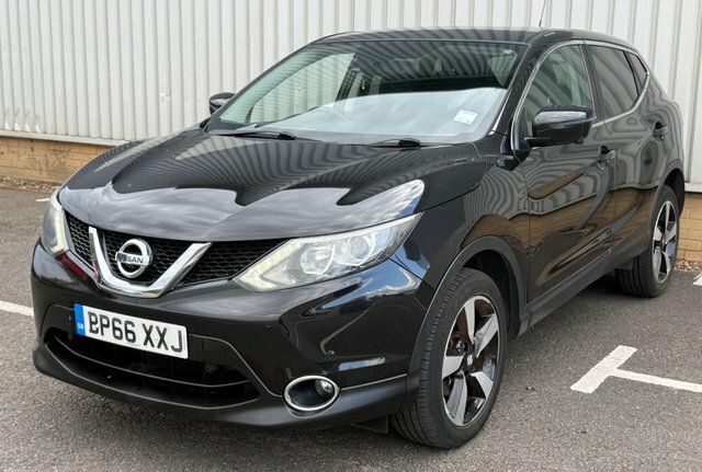 Nissan Qashqai Dig-t N-connecta 2Wd Euro BP66XXJ Black #3