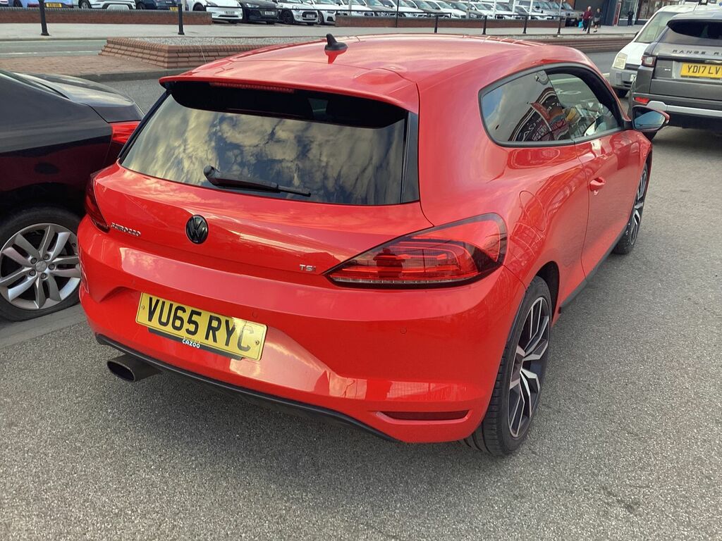 Volkswagen Scirocco 1.4 Tsi Bluemotion Tech Gt Hatchback Ma Red #6