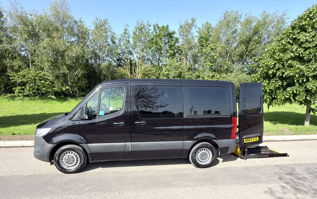 Mercedes-Benz Sprinter Driver Transfer Wheelchair Accessible Disabled V 