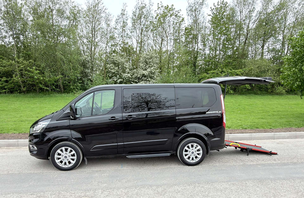 Ford Tourneo Custom 6 Seats Wheelchair Accessible Vehicle W 