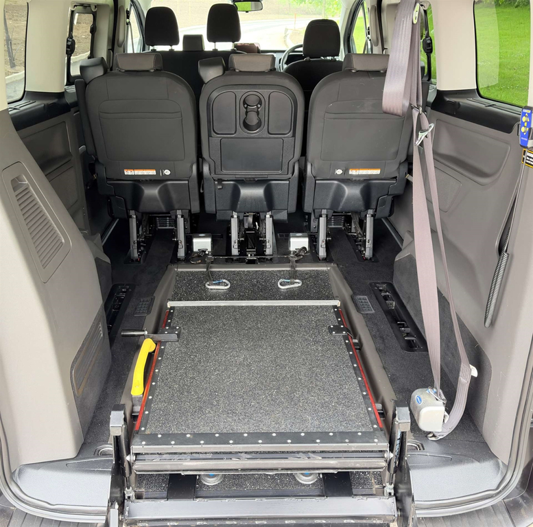 Ford Tourneo Custom 6 Seats Wheelchair Accessible Vehicle W  #6