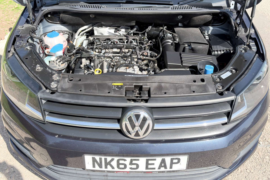 Volkswagen Caddy Maxi Life Mpv Blue #10