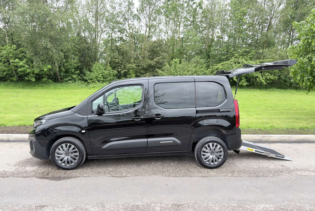 Citroen Berlingo Hdi Wheelchair Accessible Vehicle Disabled Mobilit 