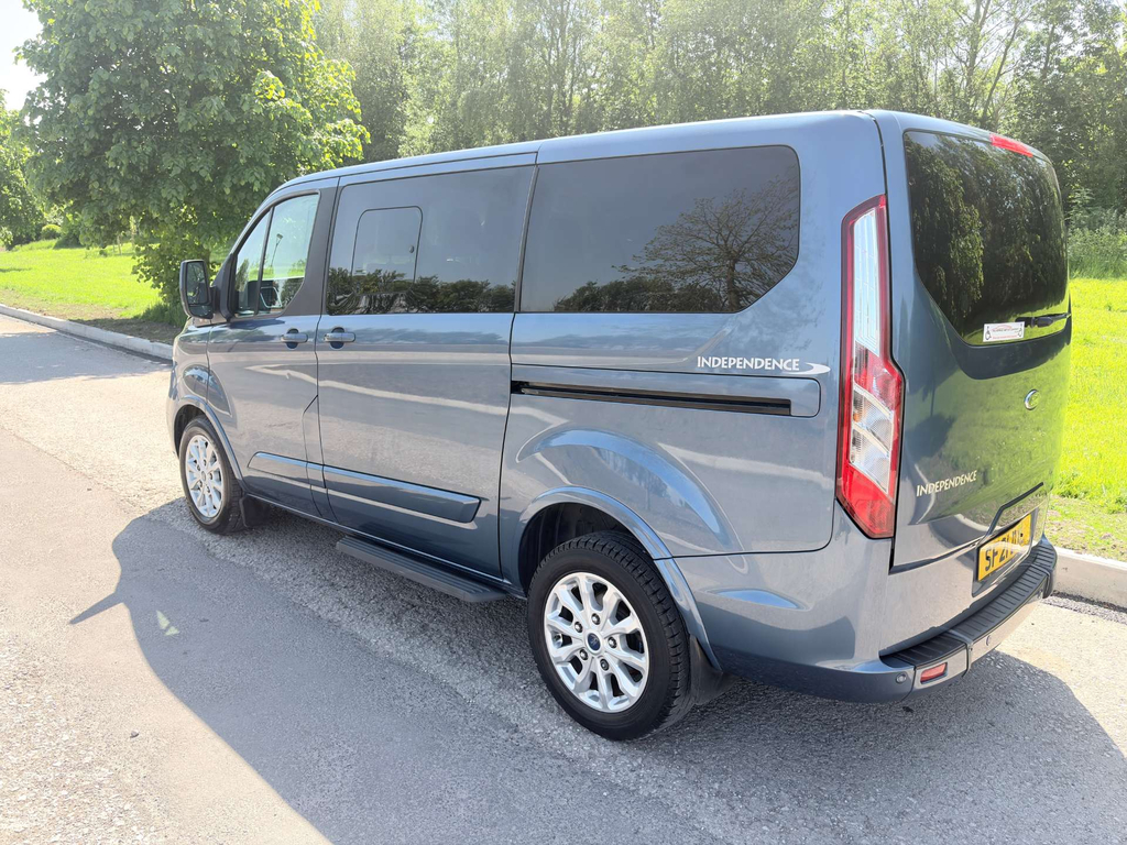 Ford Tourneo Custom Titanium Wheelchair Accessible Vehicle Wav Mobilit  #5