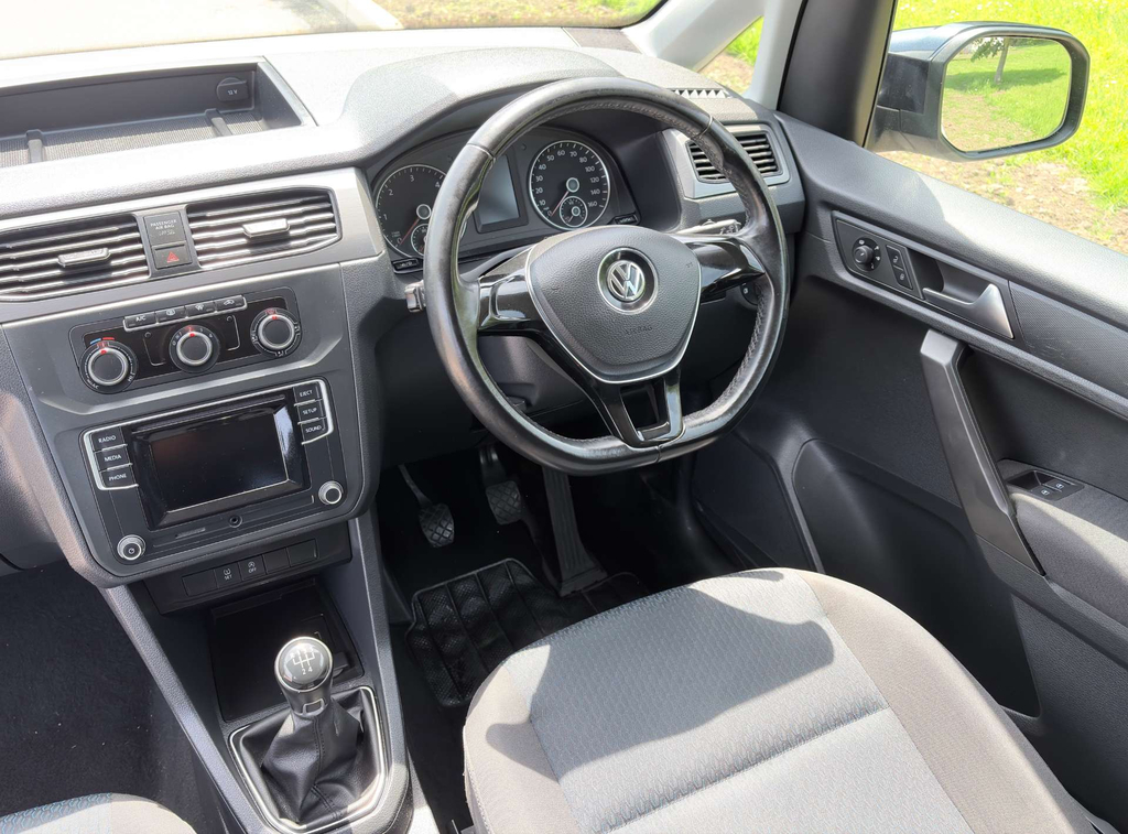 Volkswagen Caddy Maxi Life 2.0 Tdi Wheelchair Accessible Disabled Adapted Mob White #10