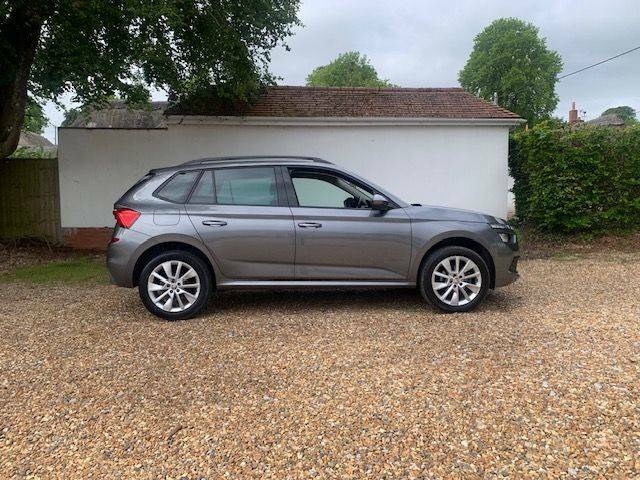 Skoda Kamiq 1.0 Tsi 110 Se Drive Dsg - 2022 72 XGZ5670 Grey #2