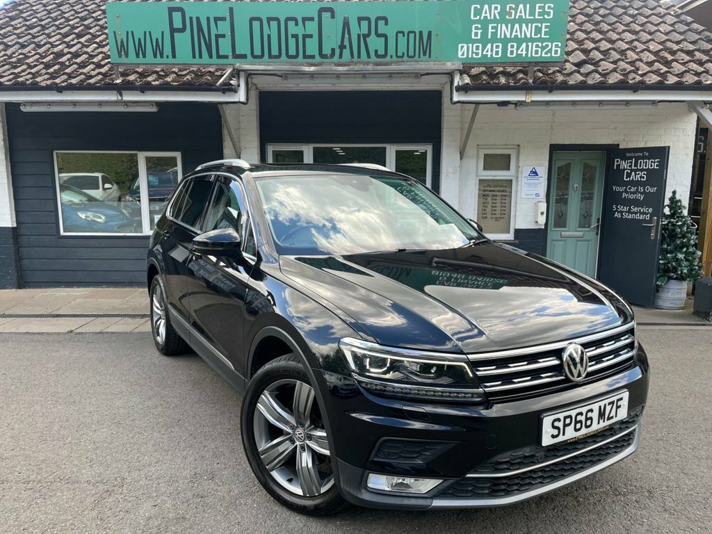 Volkswagen Tiguan 2L Sel Black