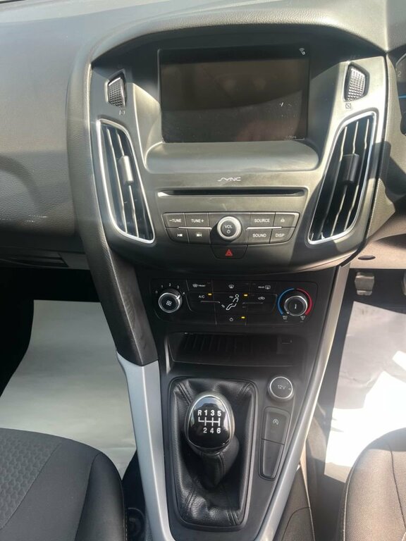 Ford Focus 1L Zetec Edition HY67WWT Blue #3