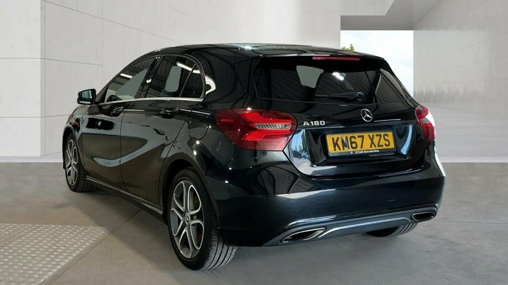 Mercedes-Benz A Class 1.6L Sport Edition KM67XZS Black #3