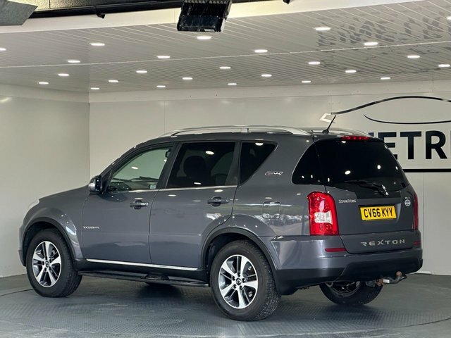 SsangYong Rexton 2.2L 176 Bhp Grey #6