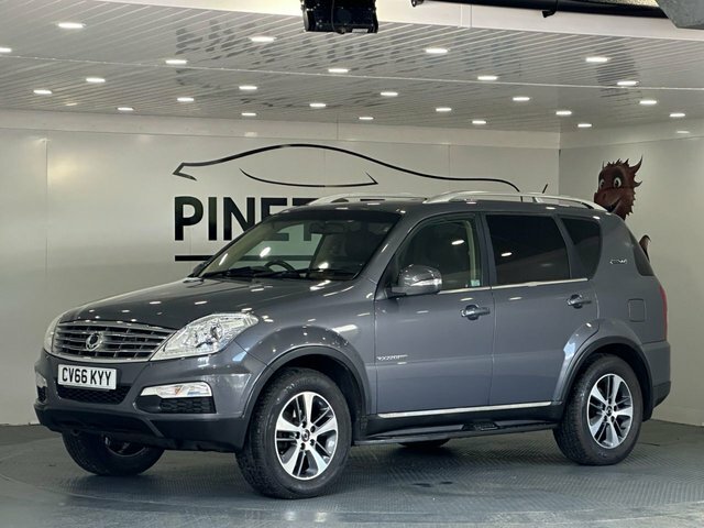 SsangYong Rexton 2.2L 176 Bhp Grey #3