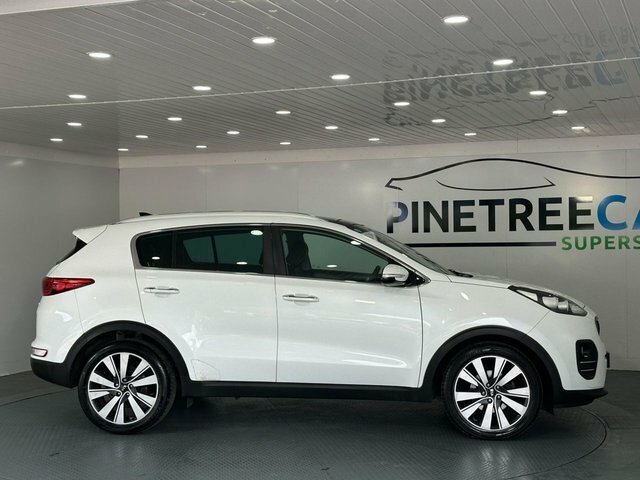 Kia Sportage 1.7 Crdi 3 Suv Dct Euro 6 S S 139 Bh LO17OFW White #4