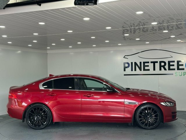 Jaguar XE 2.0D Portfolio Saloon Euro 6 S S PB65JAG Red #5