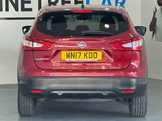 Nissan Qashqai 1.5 Dci N-connecta Suv 2Wd Euro WN17KDO Red #5