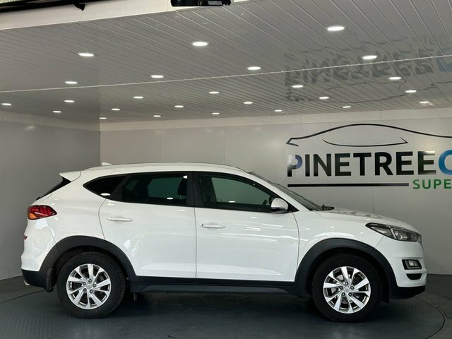 Hyundai Tucson 1.6L 134 Bhp LA19OCN White #5