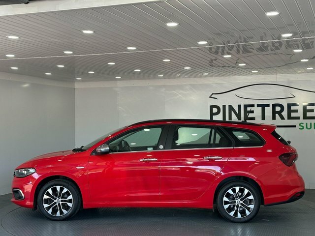 Fiat Tipo 1.4 T-jet Mirror Estate Euro 6 Red #3