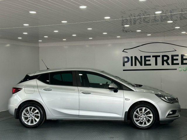 Vauxhall Astra 1.6 Cdti Ecotec Blueinjection Design Hatchback Silver #4