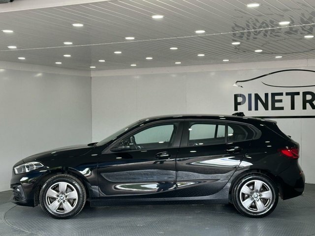 BMW 1 Series 1.5 118I Se Hatchback Dct Euro 6 S S BJ20ETR Black #3