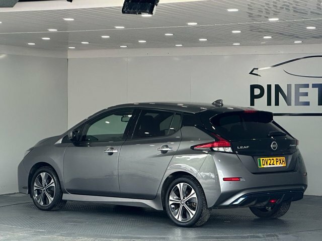 Nissan Leaf 40Kwh Tekna Hatchback 150 Ps DV22PXH Grey #5