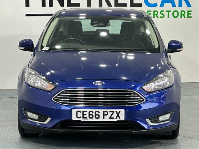 Ford Focus 1.0T Ecoboost Titanium Hatchback CE66PZX Blue #2
