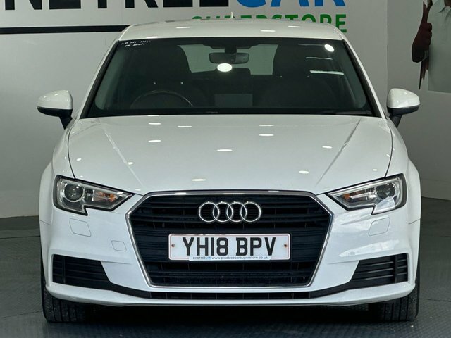 Audi A3 1.6 Tdi Se Technik Sportback Eur White