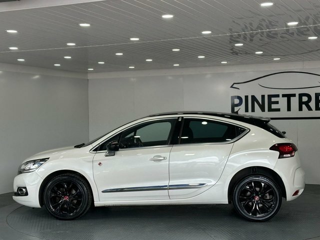 DS DS 4 1.6 Bluehdi Performance Line Hatchback White #3
