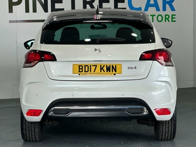 DS DS 4 1.6 Bluehdi Performance Line Hatchback White #6