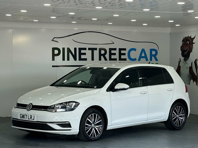 Volkswagen Golf 1.4 Tsi Bluemotion Tech Se Nav Hatchback Petro GM17LRJ White #2
