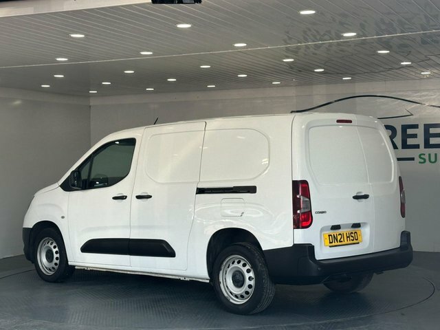 Vauxhall Combo 1.5 Turbo D 2300 Dynamic Panel Van Manu DN21HSO White #6