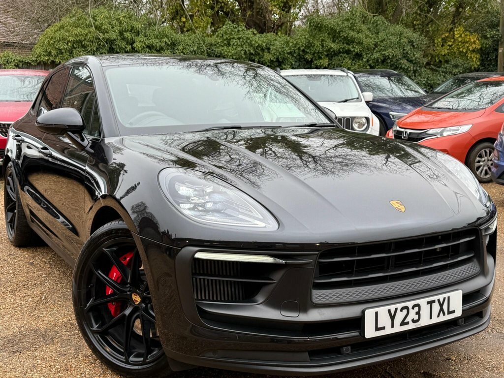 Porsche Macan 2.9L Gts Black