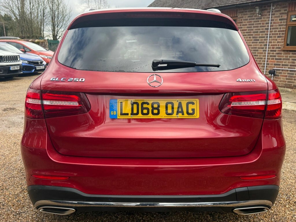 Mercedes-Benz GLC Class 2L Amg Line Red #5