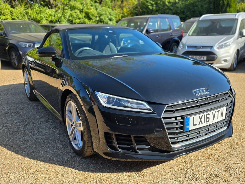 Audi TT 2L Sport Black #5