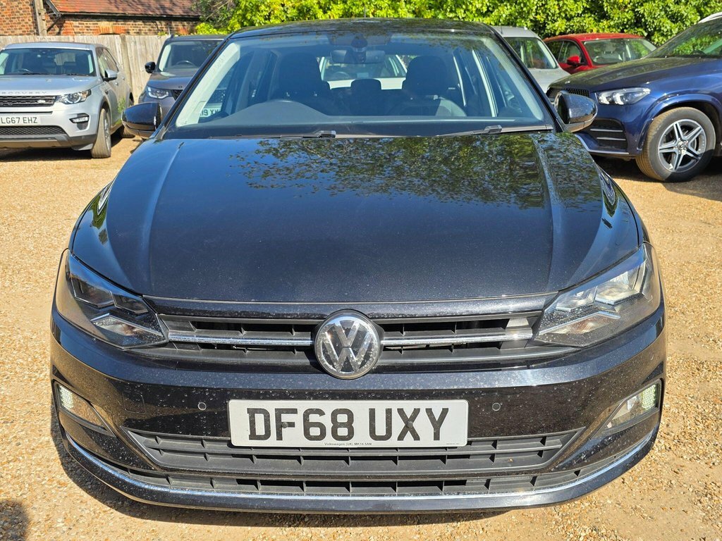 Volkswagen Polo 1L Sel DF68UXY Black #2