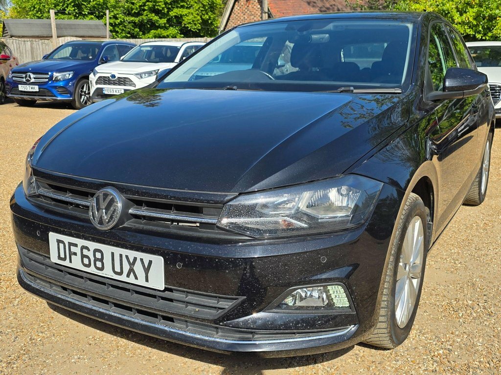 Volkswagen Polo 1L Sel DF68UXY Black #3