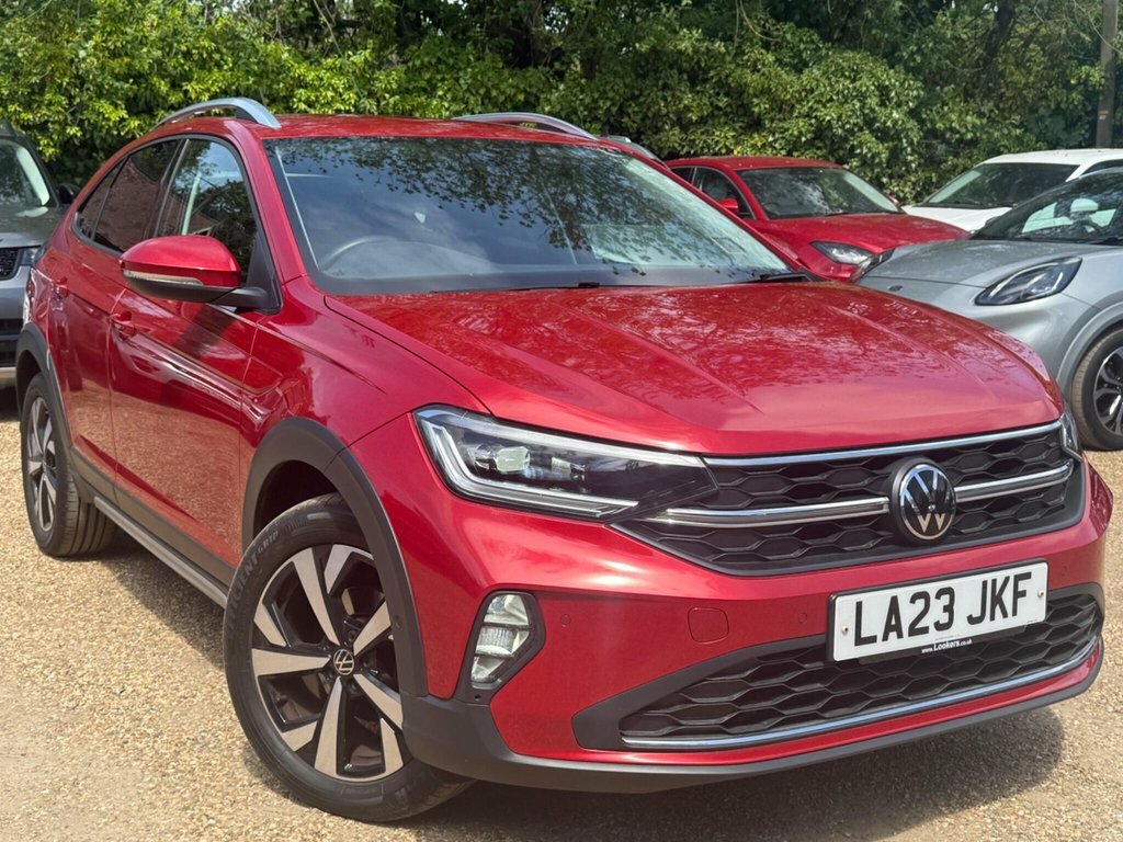 Volkswagen Taigo 1.5L Style Red
