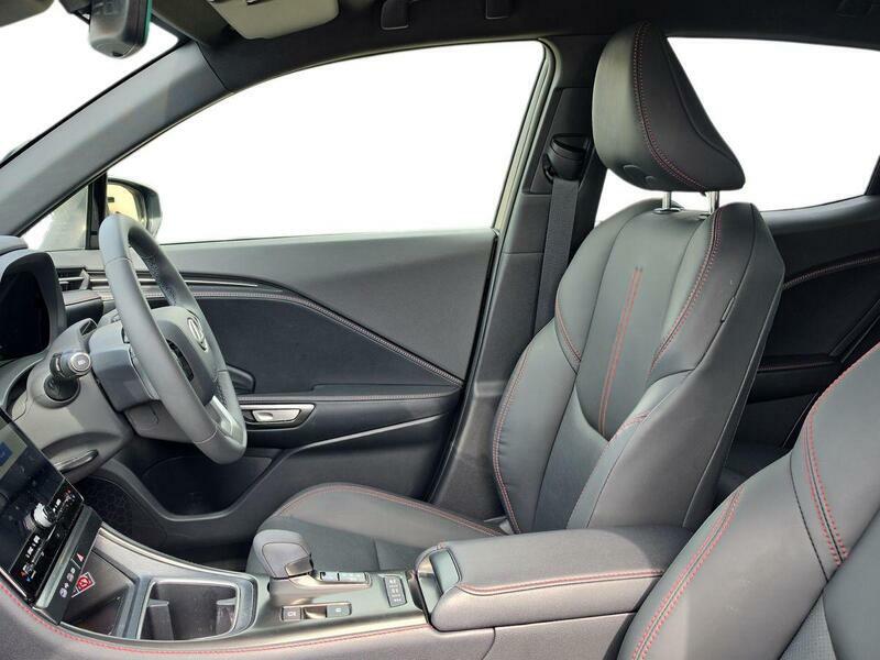 Lexus LBX 1.5 Vvt-ie Premium E-cvt Euro 6 Ss DV25VKA Black #2