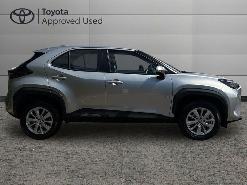 Toyota Yaris Cross 1.5 Vvt-h Icon Suv Hybrid E-cvt Euro 6 DU74EPA Silver #2