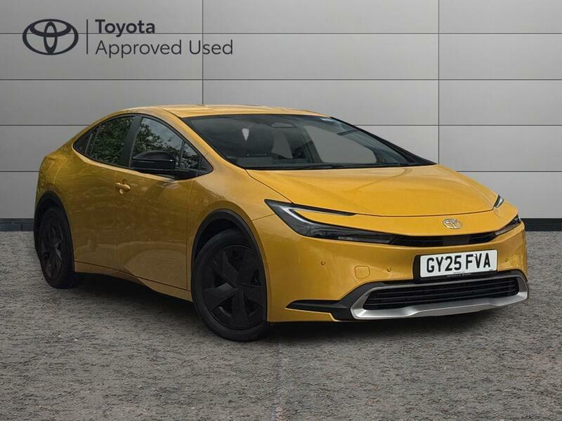 Toyota Prius 2.0 13.6Kwh Design Hatchback Plug-in Hy 