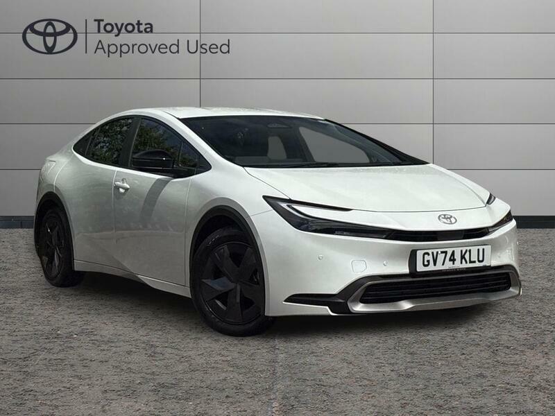 Toyota Prius 2.0 13.6Kwh Design Hatchback Plug-in Hy White