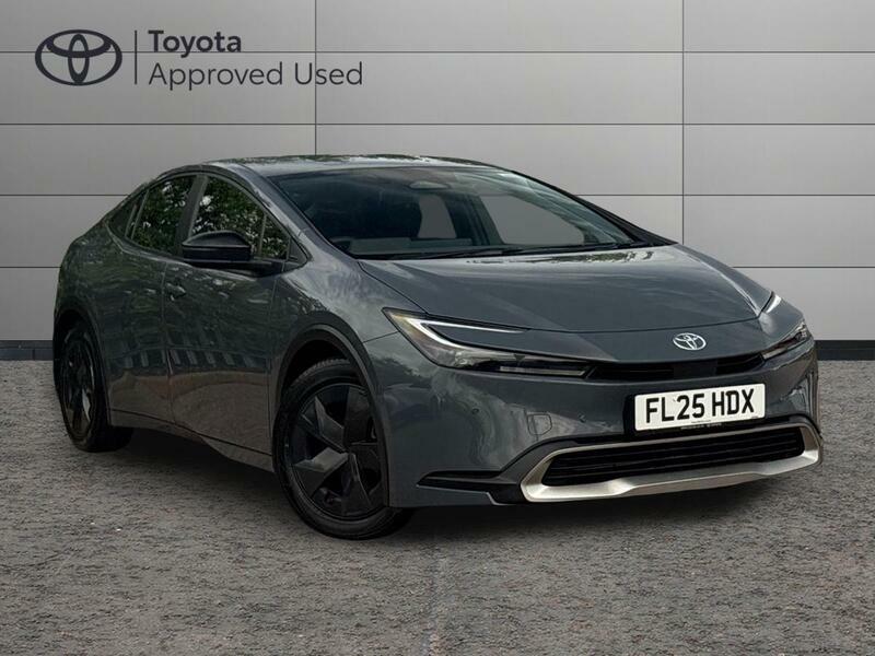Toyota Prius 2.0 13.6Kwh Design Hatchback Plug-in Hy 