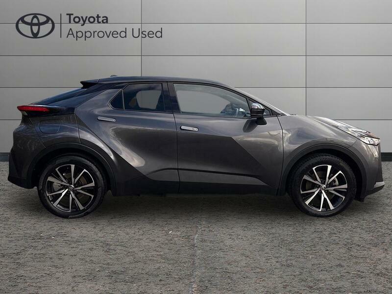 Toyota C-Hr 2.0 Vvt 13.6Kwh Design Suv Plug-in Hybr FE74ZZD Grey #2
