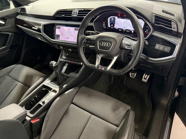 Audi Q3 2023 1.5 Tfsi Cod 35 Black Edition Euro 6 Ss DG23CME Black #3