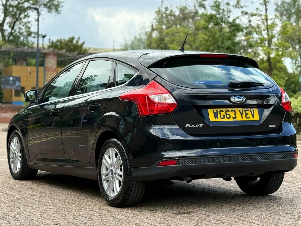 Ford Focus 1.0T Ecoboost Titanium Euro 5 Ss WG63YEV Black #5
