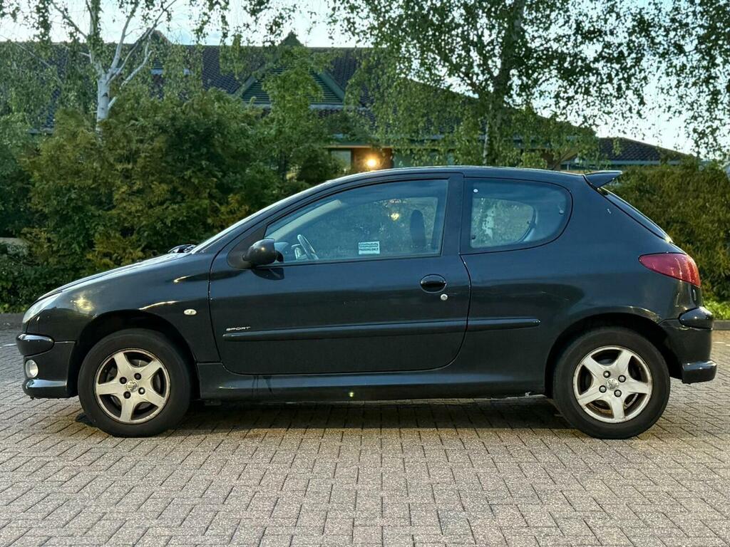 Peugeot 206 Hatchback 1.4 Silver #8