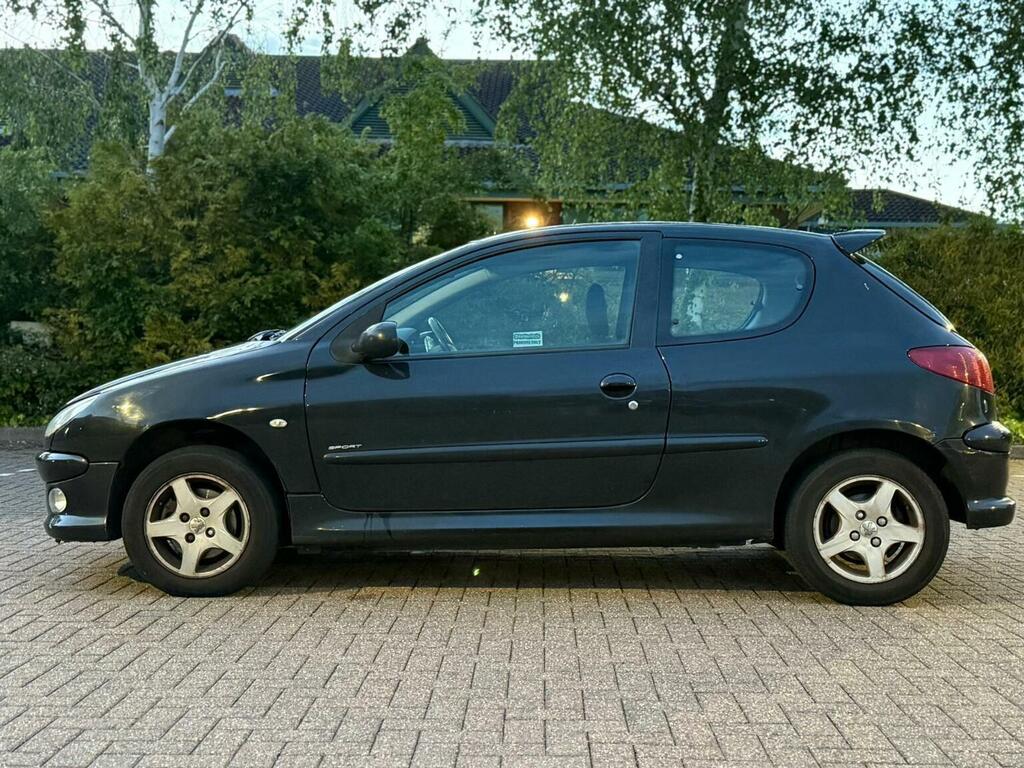 Peugeot 206 Hatchback 1.4 Silver #9